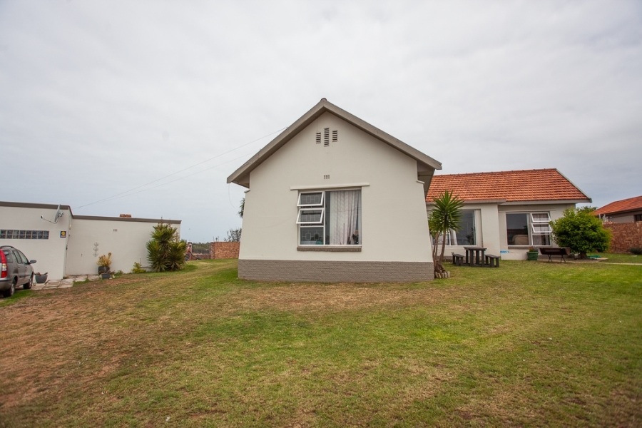 3 Bedroom Property for Sale in Humerail Eastern Cape